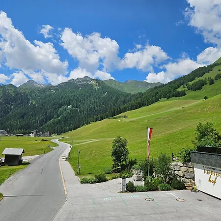Nennerhof Апартаменты Тукс